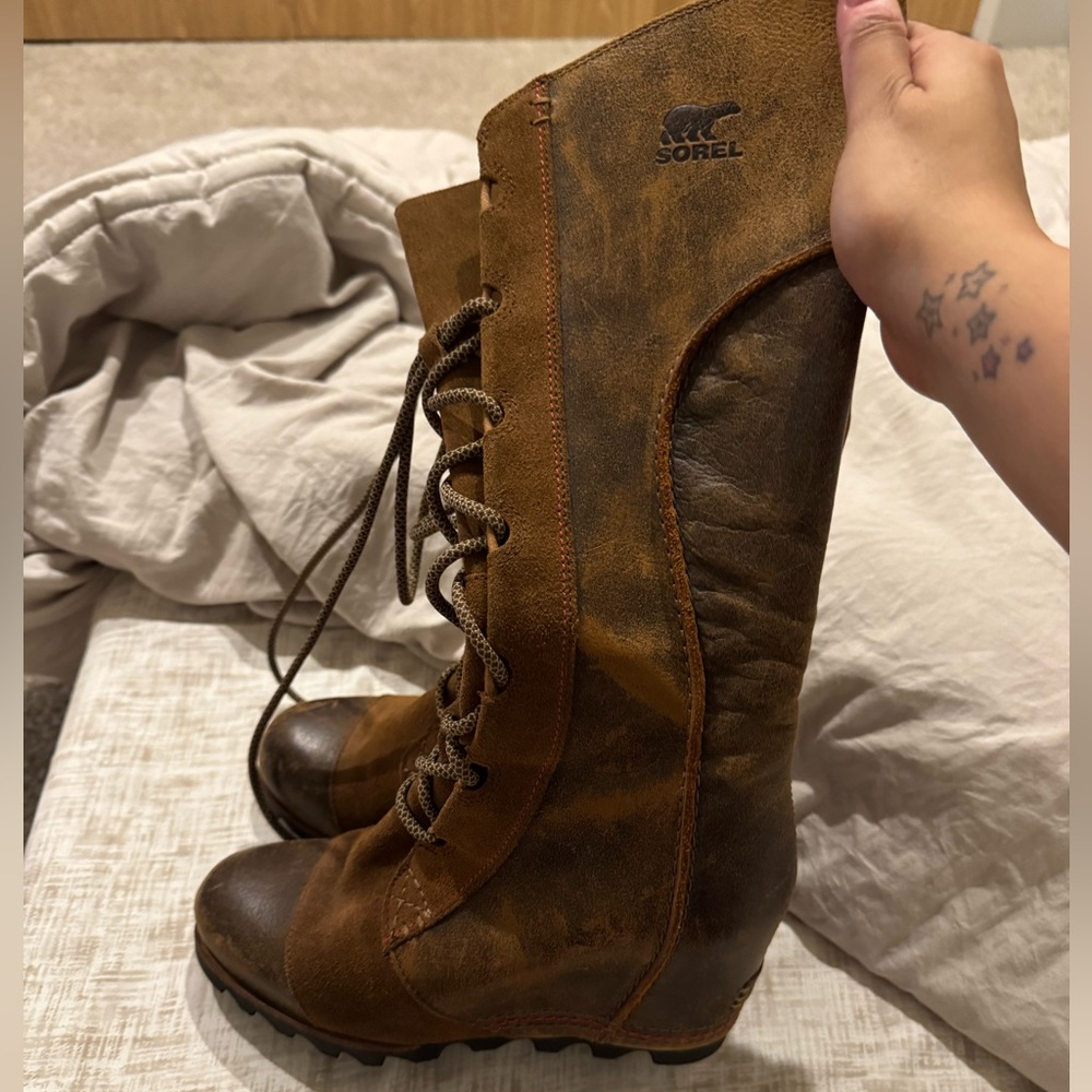 Sorel Women's Brown Lace-Up Boots